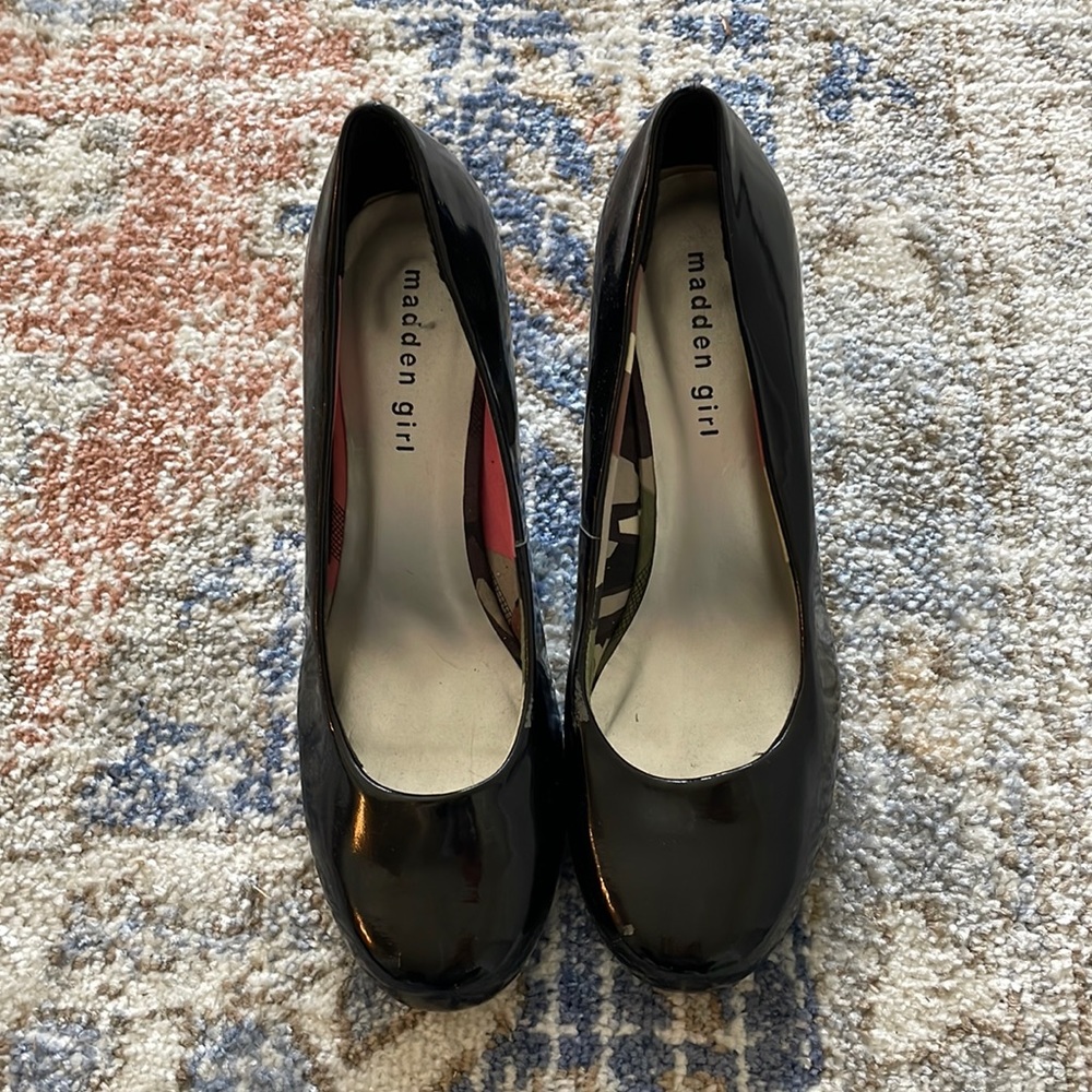 Black heels